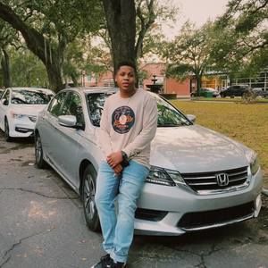 Meet your Posher, Brandon